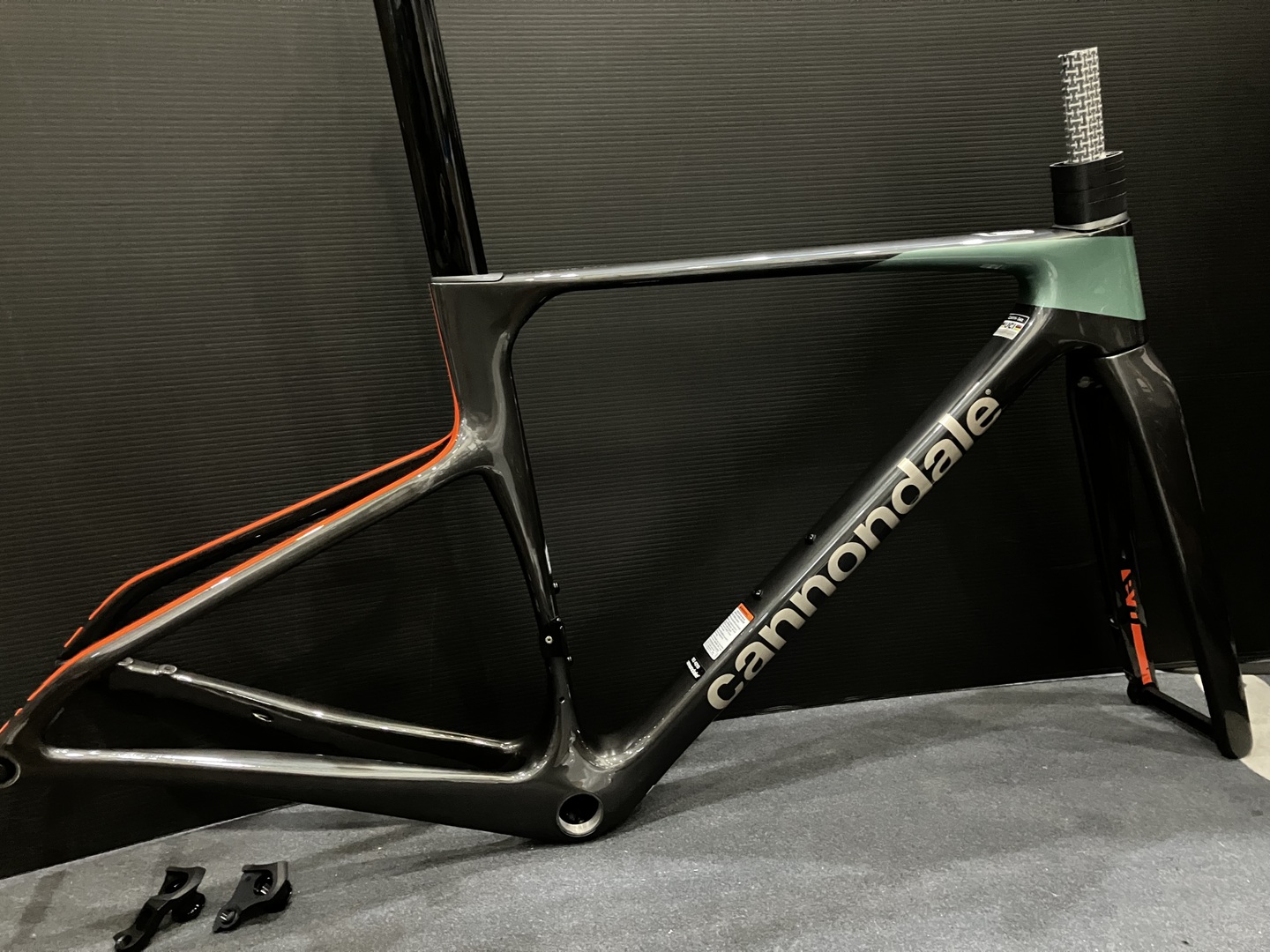 supersix evo gen5 r side